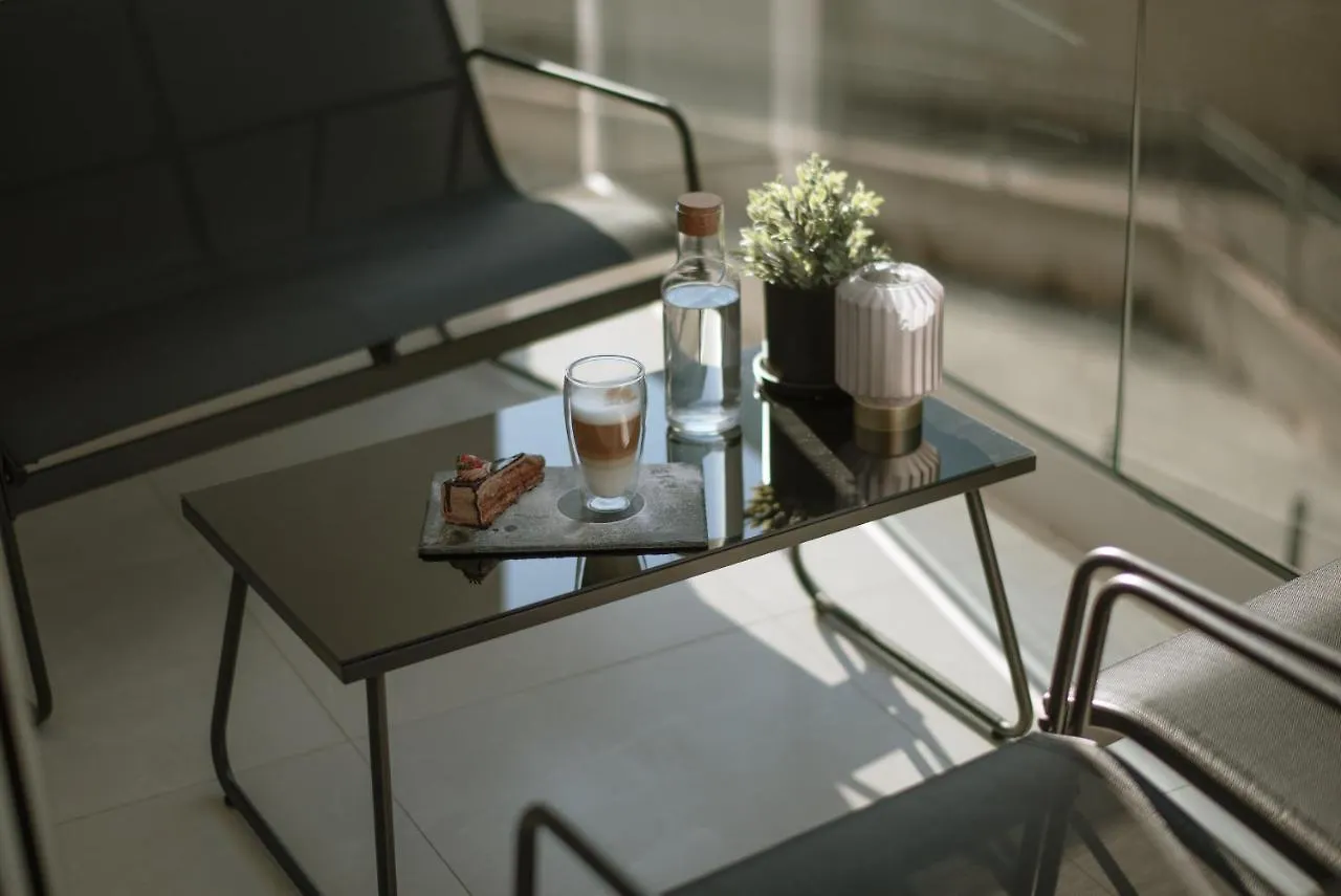 Apartments Adriatic Pearl 트로기르